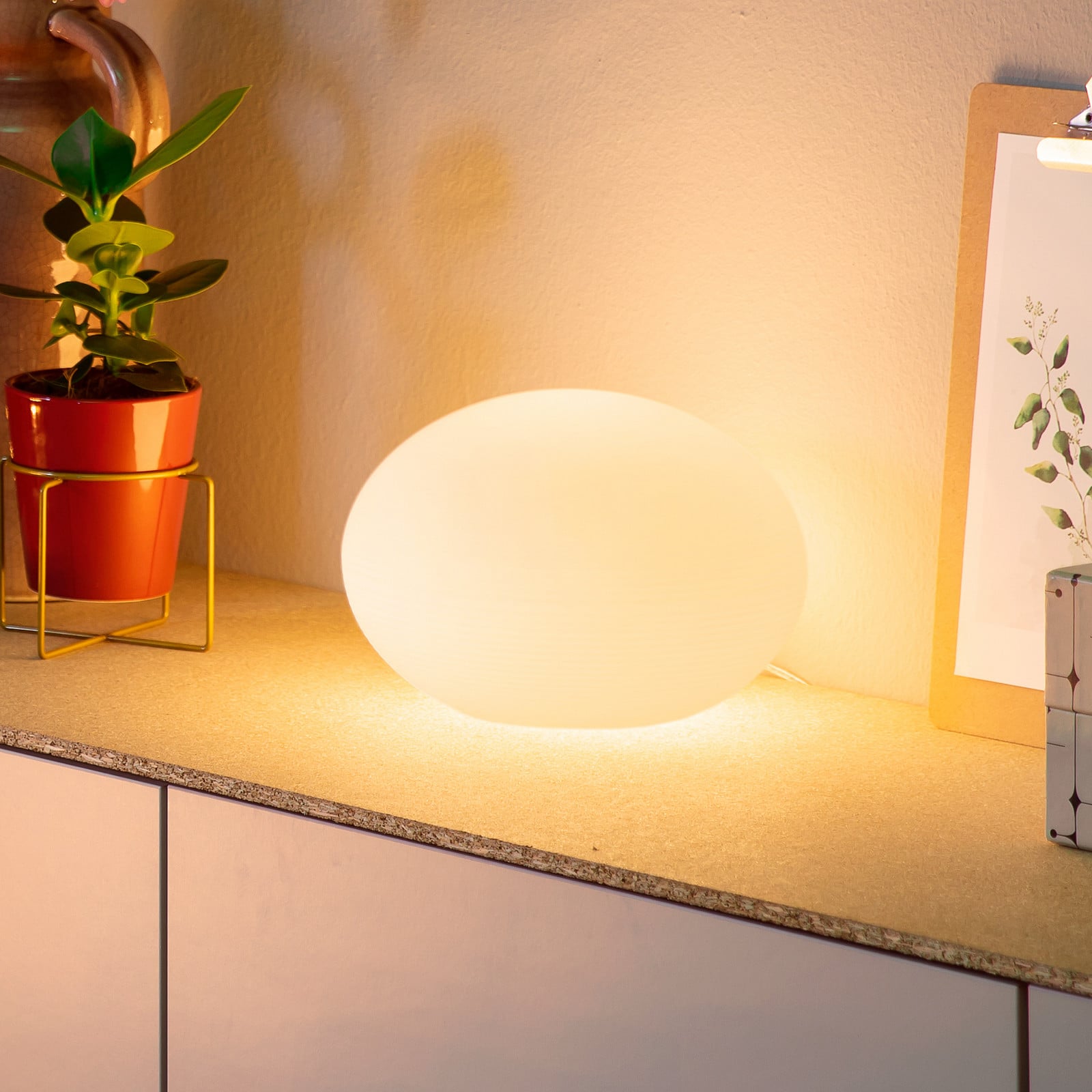 Flourish LED-pöytävalaisin, RGBW - Philips Hue